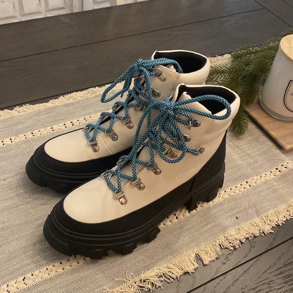 Portland boots - Picture 2 of 4
